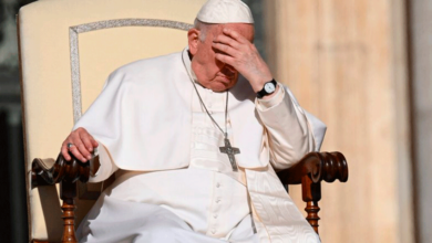 Photo of La salud del papa Francisco: le cuesta respirar